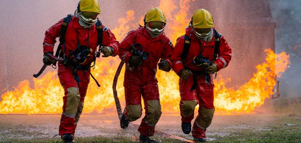 bomberos-situaciones-quimicos-peligrosos